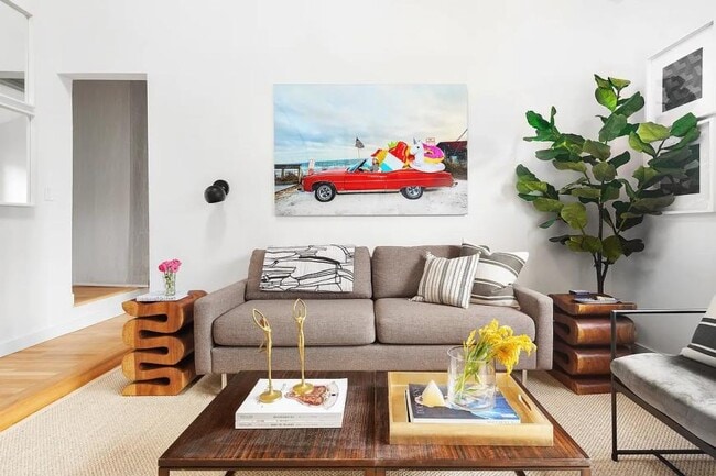 Building Photo - 2 bedroom in NEW YORK NY 10012