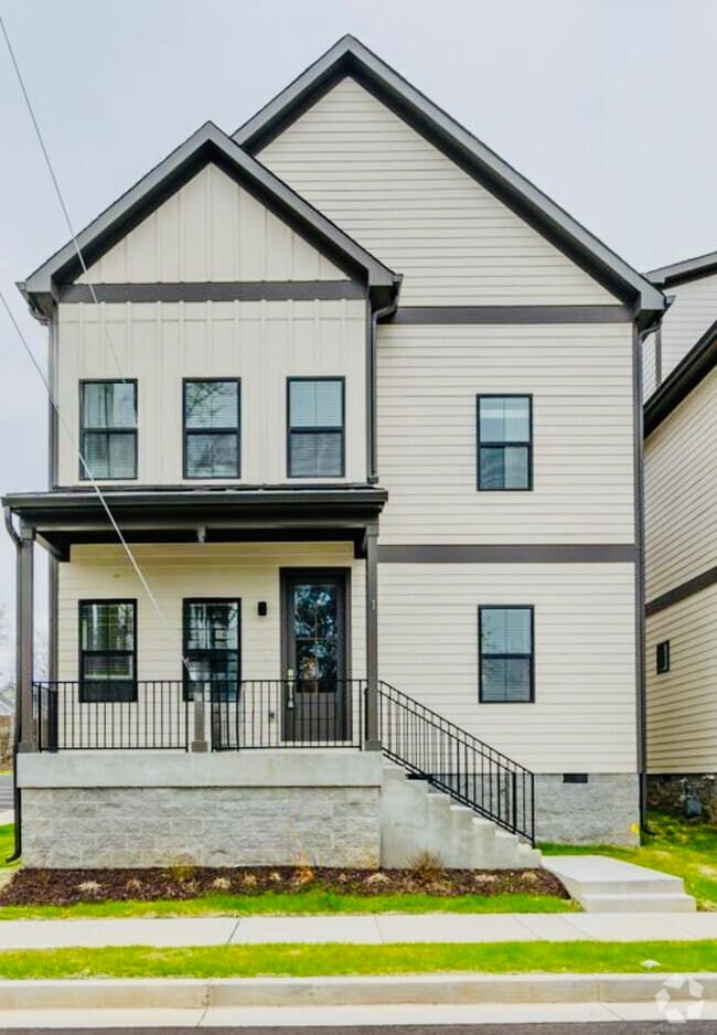 Building Photo - 405 Marshall St