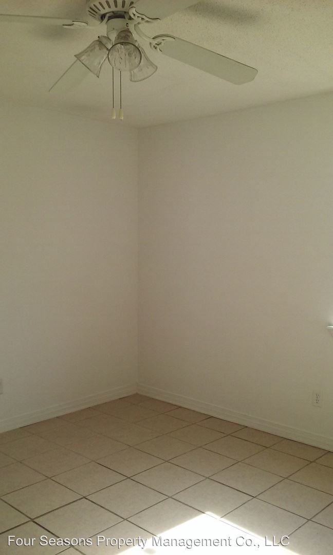 Building Photo - 3 br, 1 bath House - 12225 Prudie Street