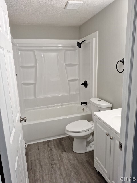 Foto del edificio - 8410A Shallowcreek Rd