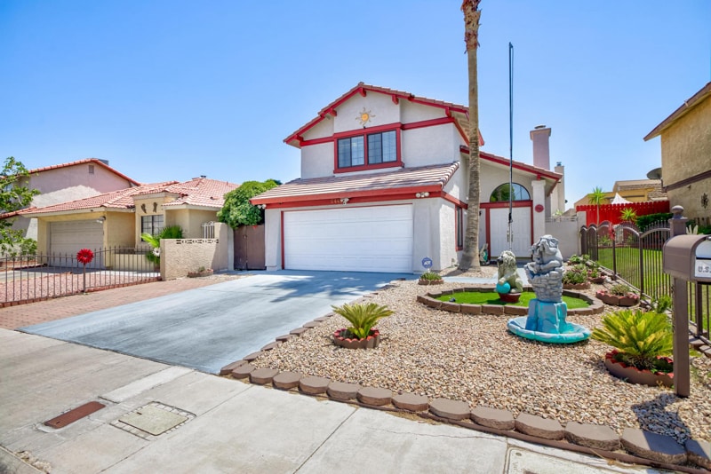 Foto principal - 6445 Peachwood Rd