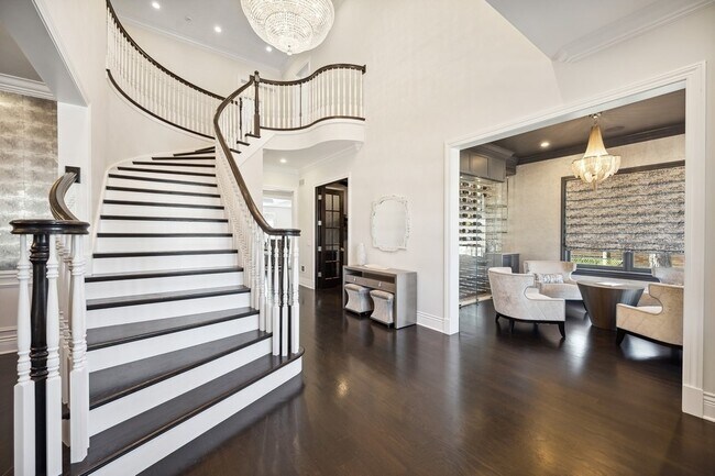 Foto del edificio - 824 Moseley Rd