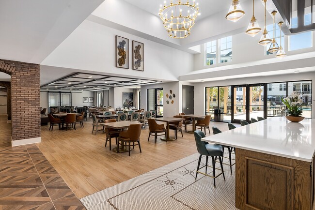 Casa club - Overture Tributary 55+ Active Adult Apartment Homes