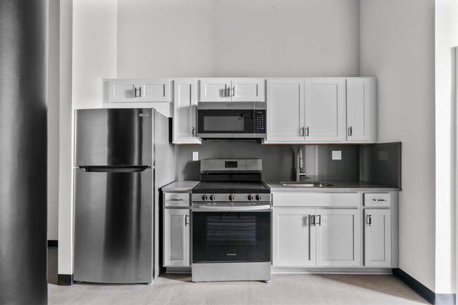 Building Photo - Burritt