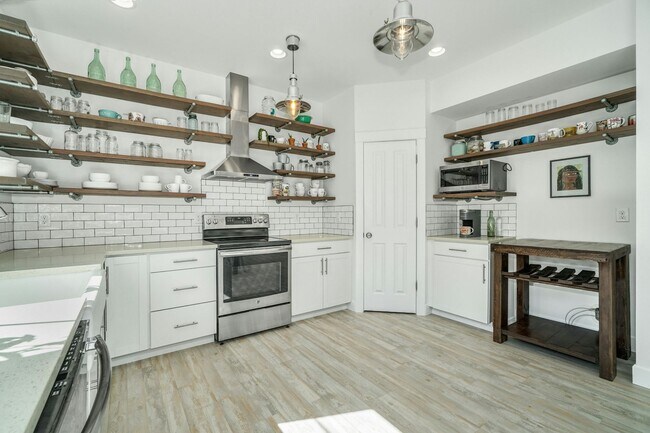 Foto del edificio - Woodinville Estate's Cozy Home