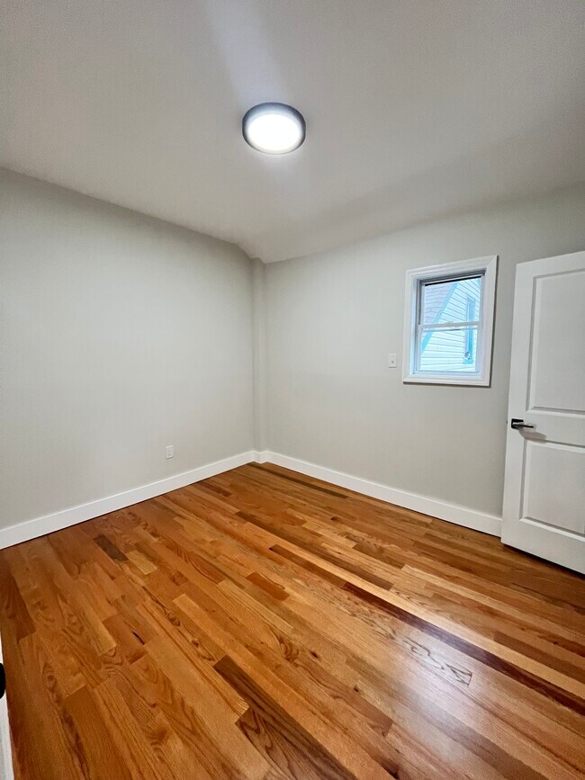 Foto del edificio - 669 Summit Ave