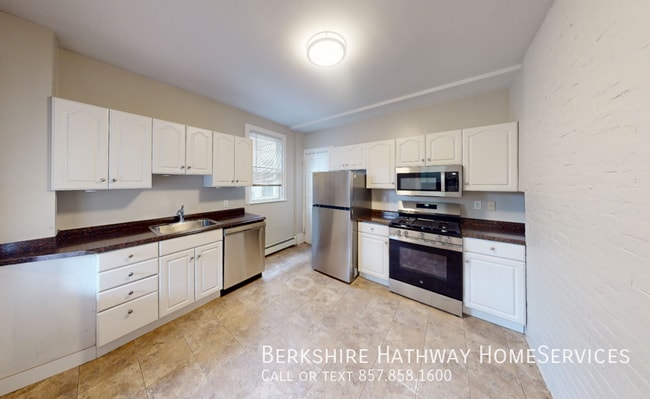 Photo - 60 Dana St Apartment