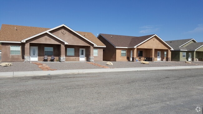 Building Photo - 1505 S Cherry St