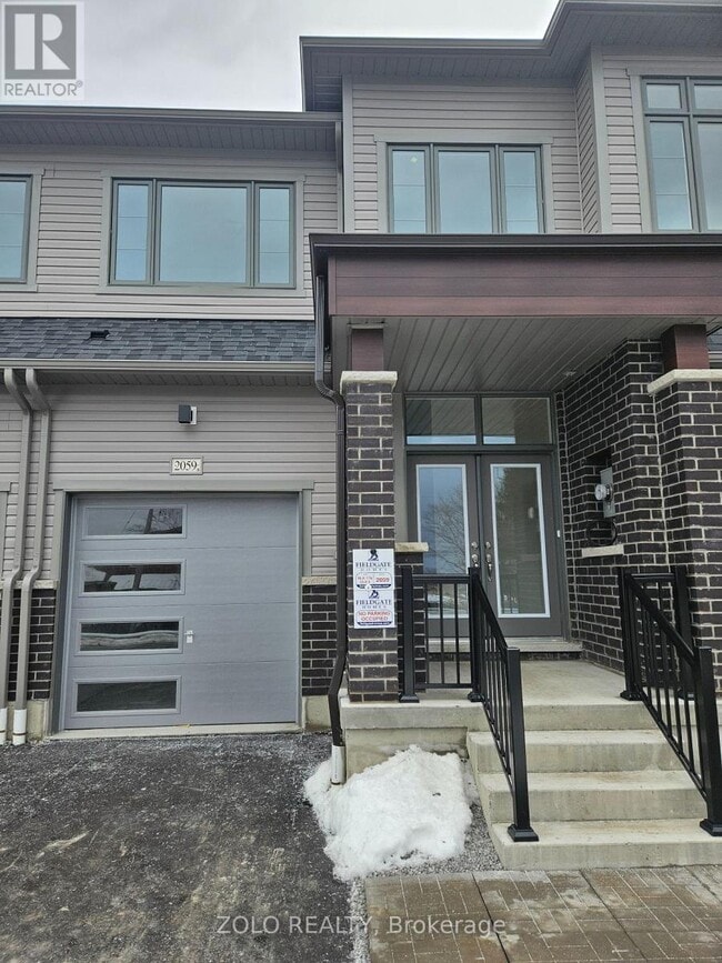 Photo du bâtiment - 2059 Horace Duncan Cres