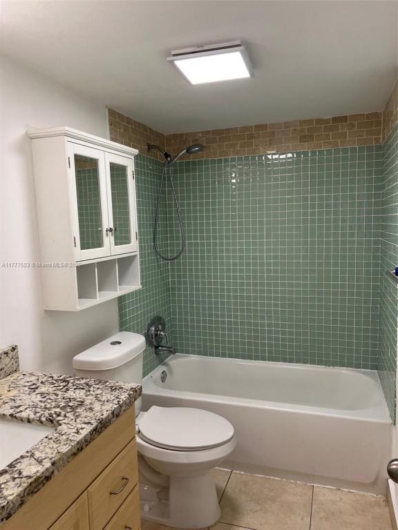 Foto del edificio - 805 SW 30th St