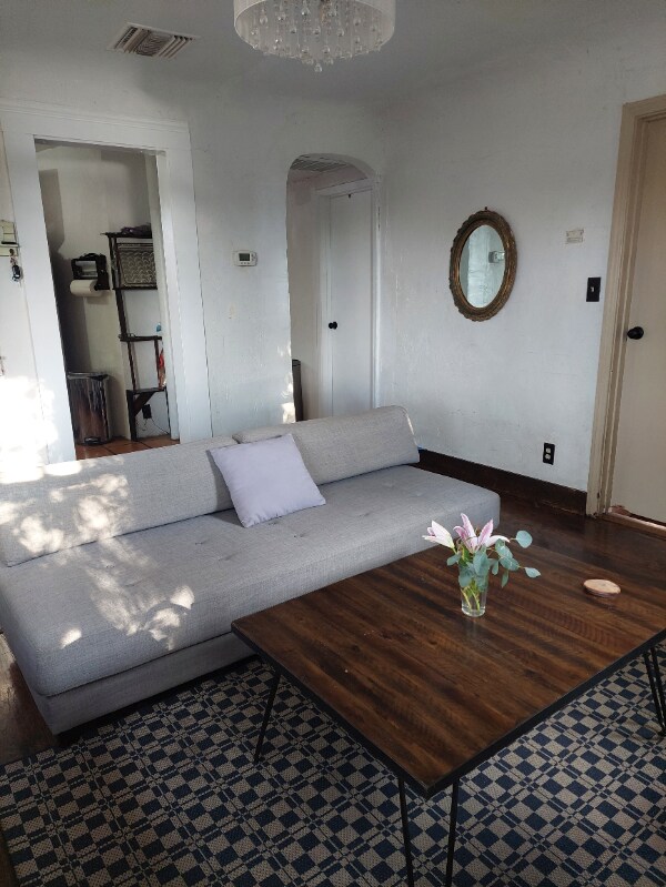 Foto del edificio - 2315 Carlyle Pl