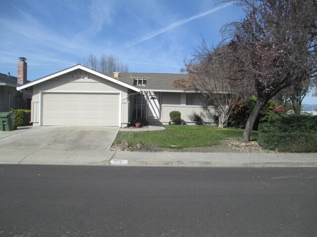 Primary Photo - 3159 Merced Ct