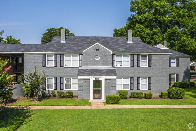 Foto del edificio - Courtyard @ Waring Park