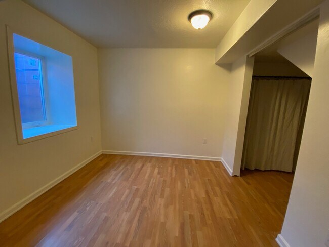 Foto del edificio - 123 Styner Ave