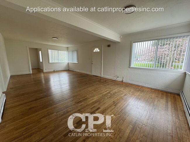 Foto del edificio - 3537 Ocean Beach Hwy