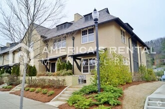 Building Photo - 209 Barristers Ct