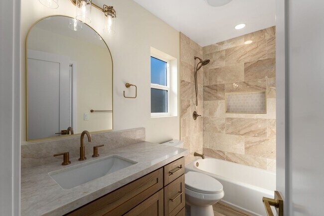 Foto del edificio - 3030 Skipper St