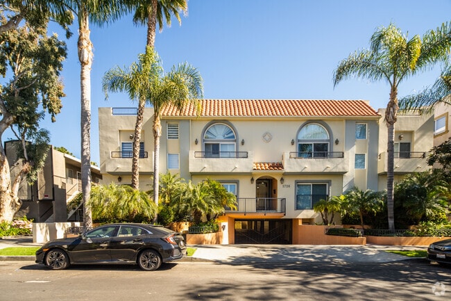 Exterior - 1726 Stoner Ave