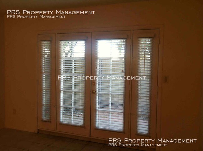 Building Photo - 2966 S Country Club Way
