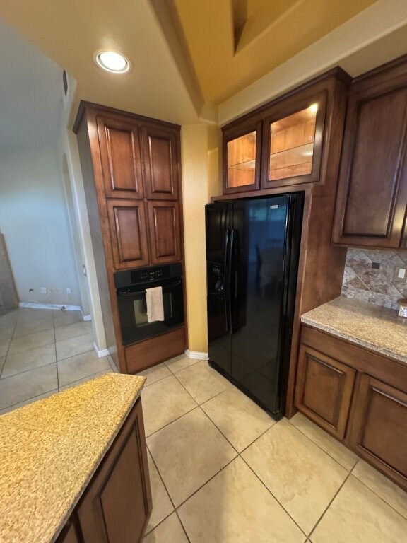 Foto del edificio - 1240 Positas Rd