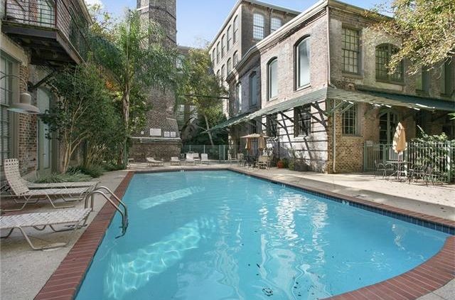 Resort Style Pool - 920 Poeyfarre St