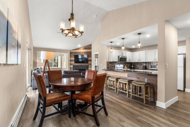 Foto del edificio - 3377 Sunburst Ct