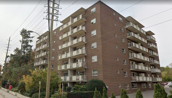 Photo du bâtiment - 26 Park Street East