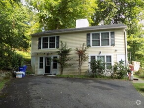 Building Photo - 107 A Macedonia Rd
