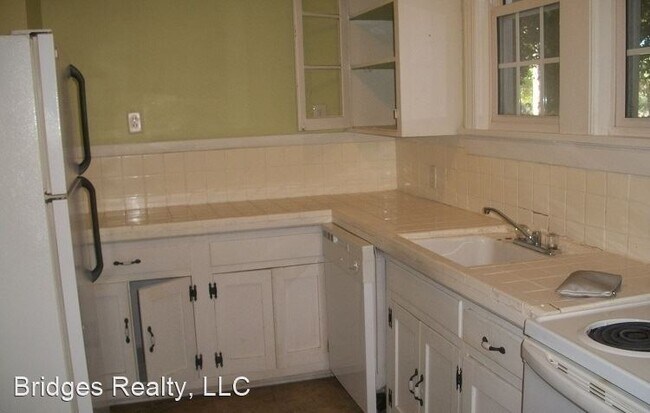 Building Photo - 2 br, 1 bath House - 3035 Wrightsboro Road