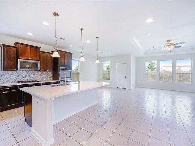 Foto del edificio - 26070 Haggard Nest Dr
