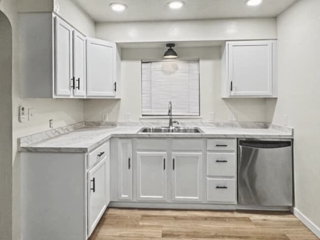 Building Photo - 4000 S Delaware St