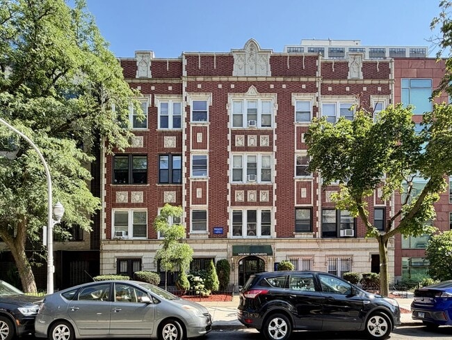 Building Photo - 457 W Melrose St