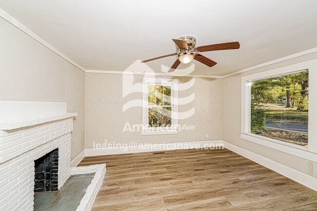 Foto del edificio - 608 77th Way S
