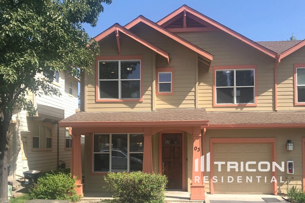 Foto principal - 2280 South Dr