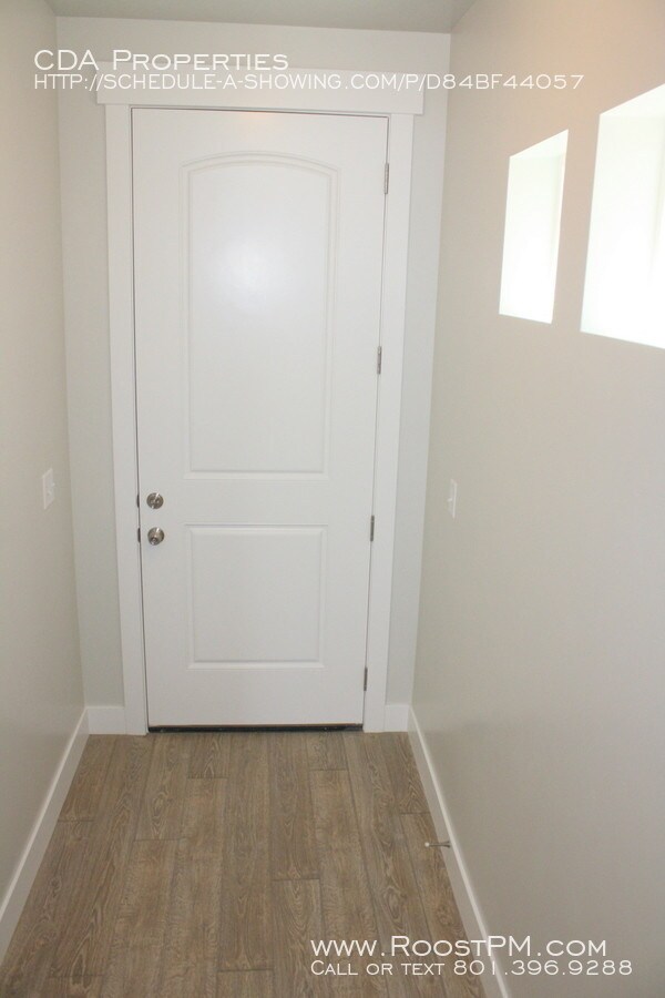 Foto del edificio - NEW Herriman Row-end Townhome
