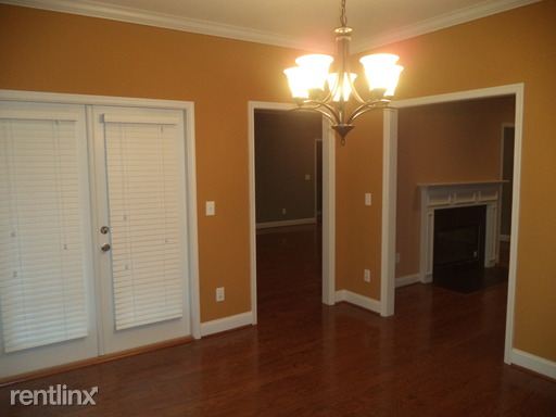Building Photo - 153 Blackstone Ct