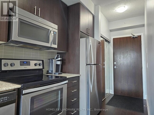 Building Photo - 9582-9582 Markham Rd