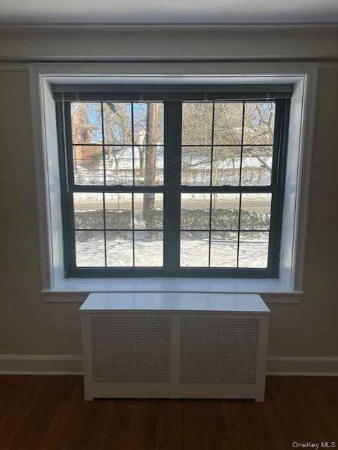 Building Photo - 465 Broadway