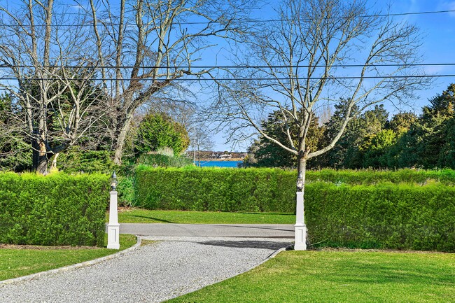 Building Photo - 103 Seafield Ln