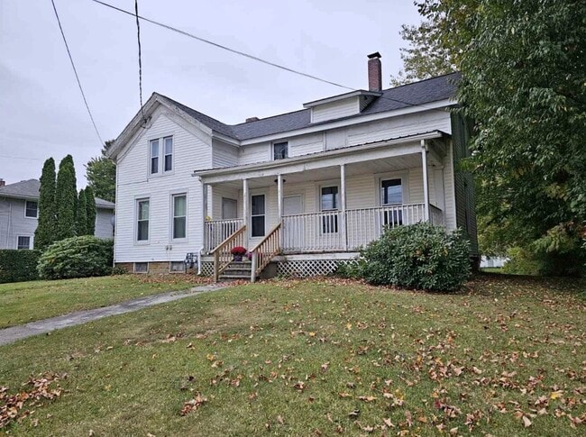 Building Photo - 210 S Main St