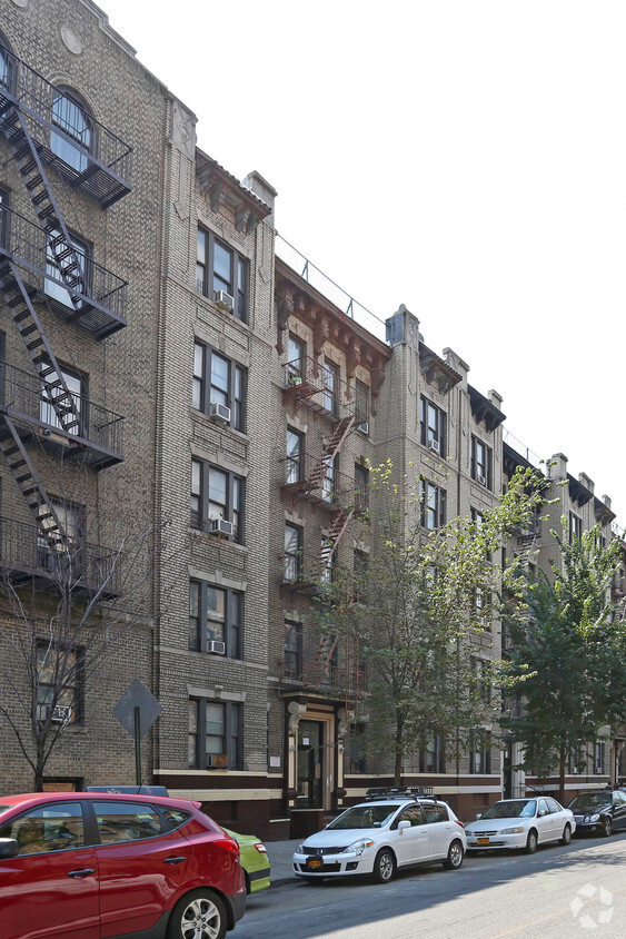 Primary Photo - 157-159 Vermilyea Ave