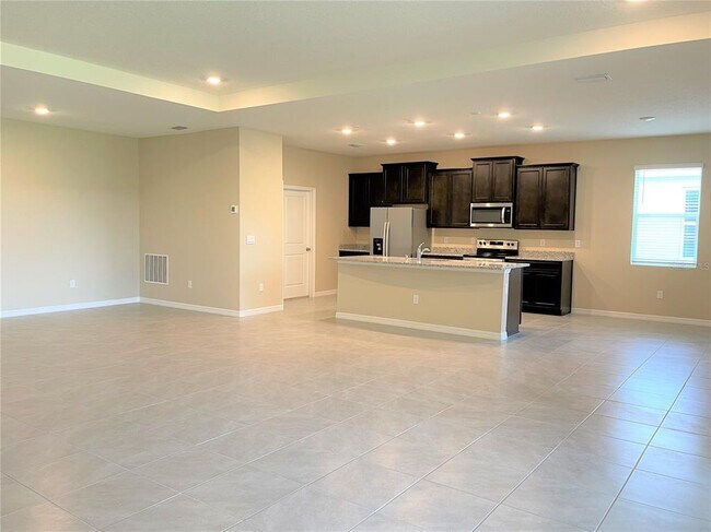 Foto del edificio - 13811 Whiskey Daisy Dr