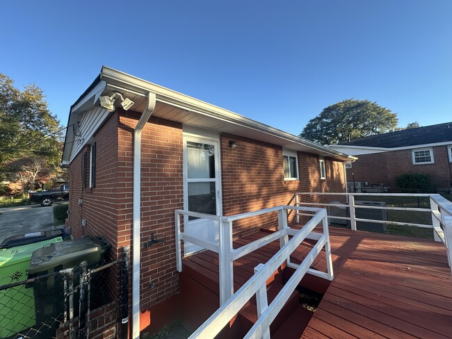 Building Photo - 1926 Boaz Rd