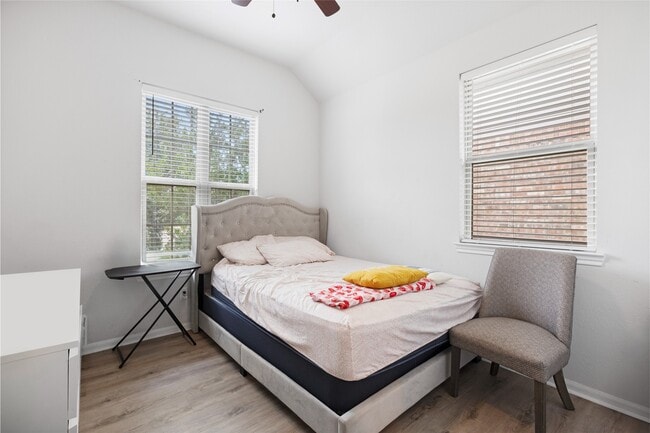 Building Photo - 24014 Silver Sunset Ln