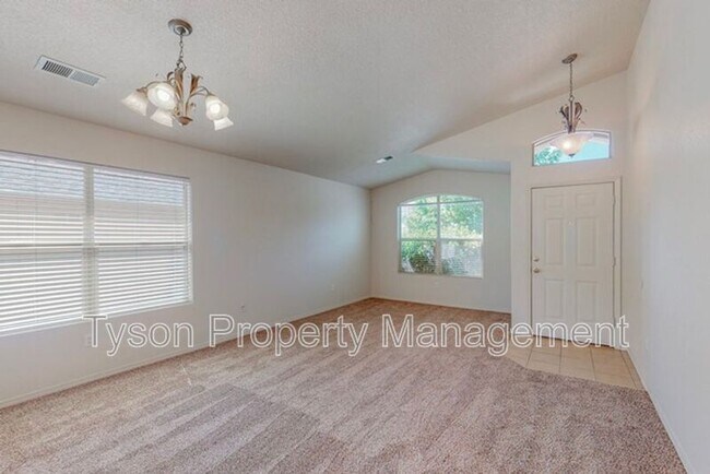 Foto del edificio - 3316 Shiloh Rd NE