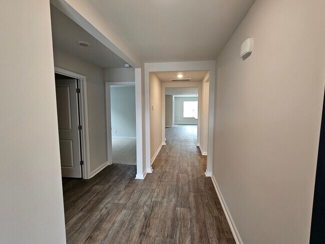 Foto del edificio - 3 Bedroom/ 2 Bath New Construction