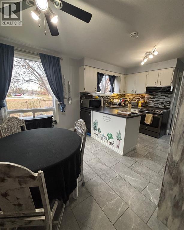 Building Photo - 1299 Willa Dr