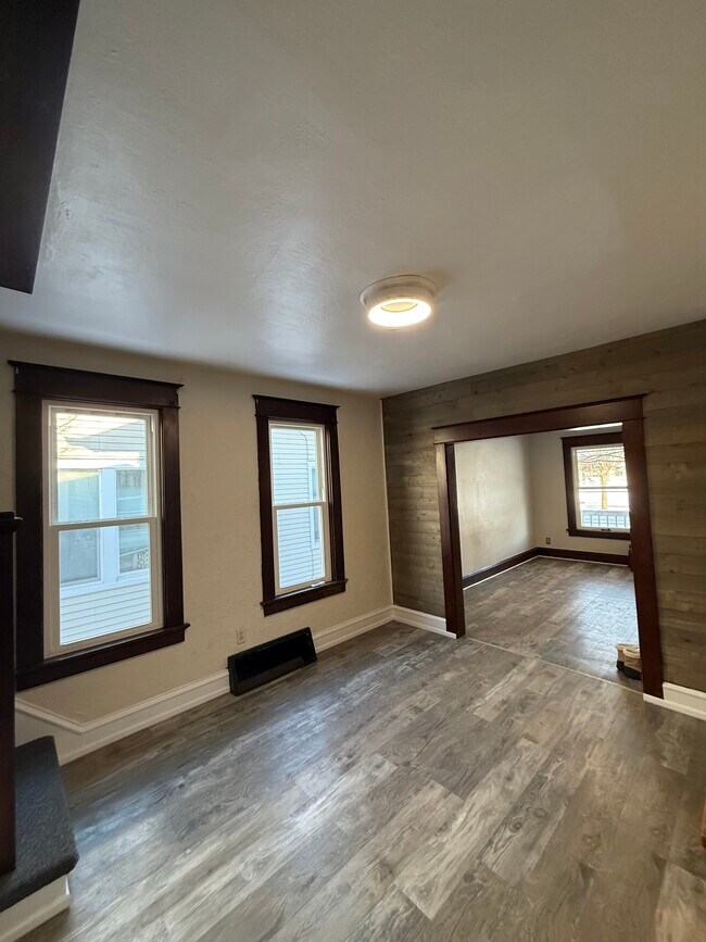 Foto del edificio - 1328 S 9th St