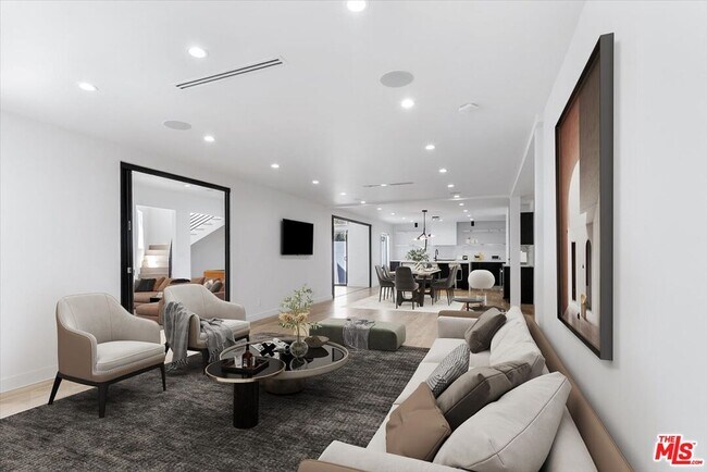 Foto del edificio - 3490 St Susan Pl