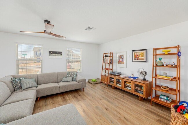 Foto del edificio - 17817 Willacy Cv